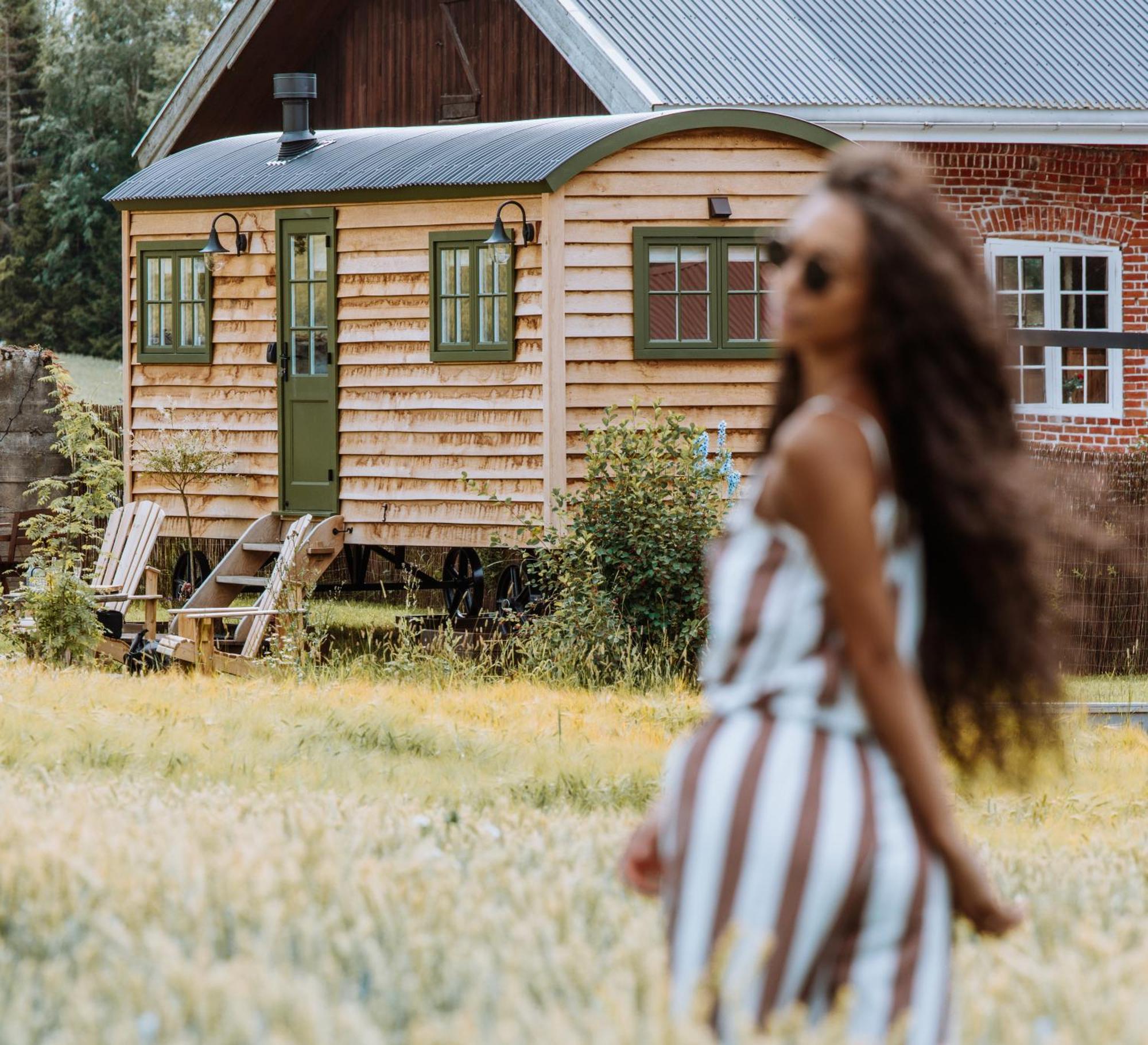 Wonderinn Riverside Arnes  Bagian luar foto