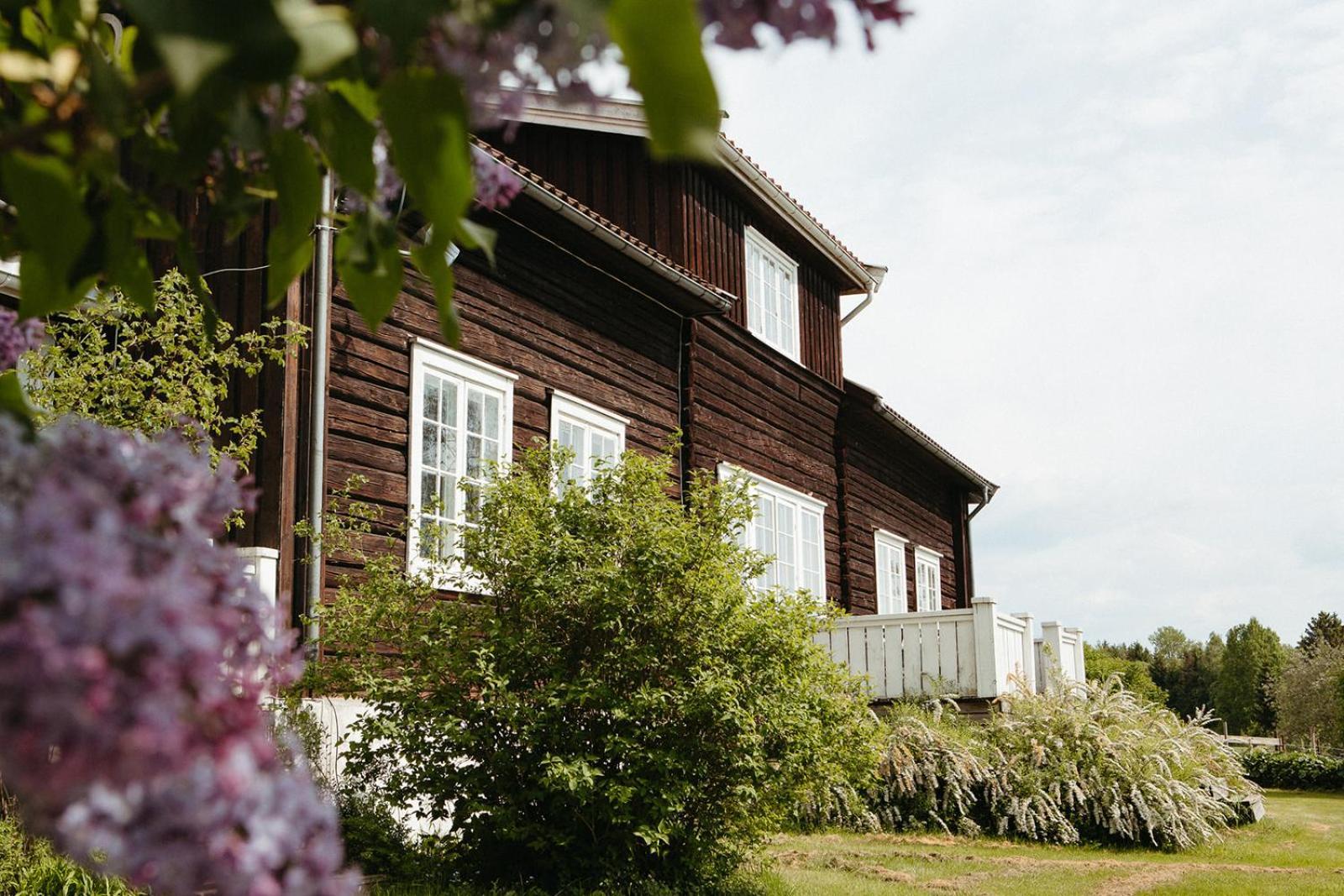 Wonderinn Riverside Arnes  Bagian luar foto