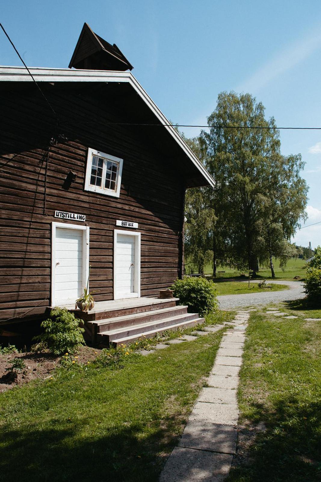 Wonderinn Riverside Arnes  Bagian luar foto