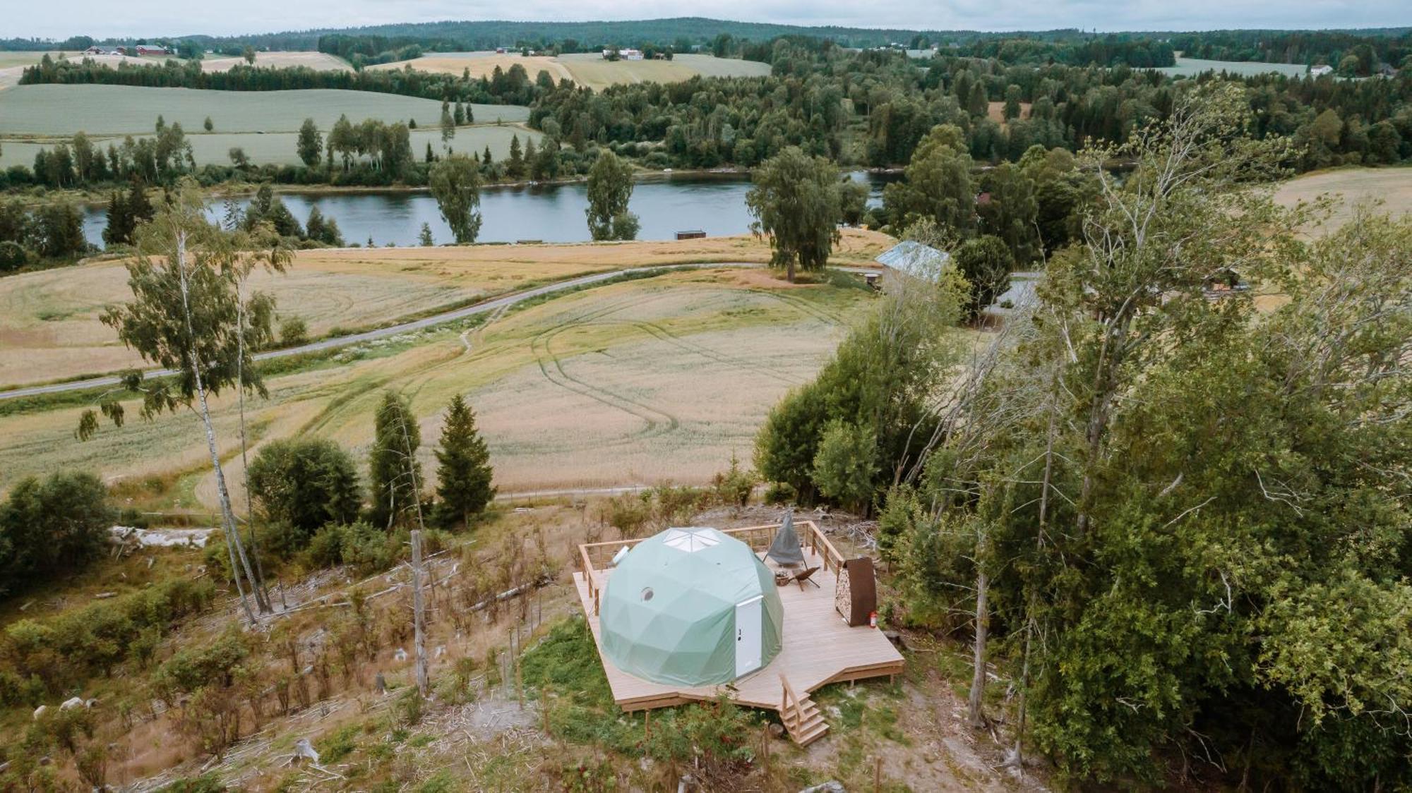 Wonderinn Riverside Arnes  Bagian luar foto
